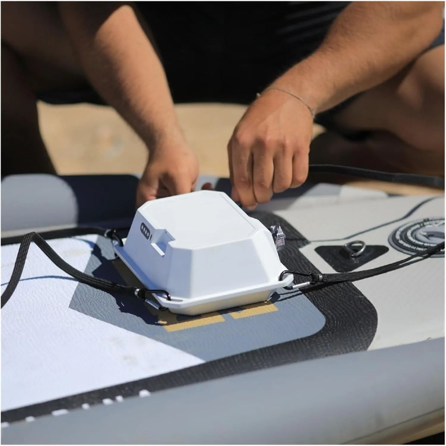 4-6km/h SUP Underwater Thruster Paddle Board Engine Electric Surfboard Surf Propeller with Battery Pack and Remote Control for Inflatable,Paddle Boards,Fishing Boats
