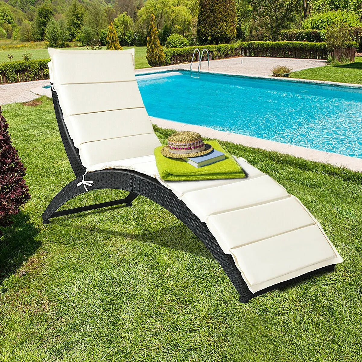 Folding Patio Rattan Portable Lounge Chair Chaise with Cushion/Beige