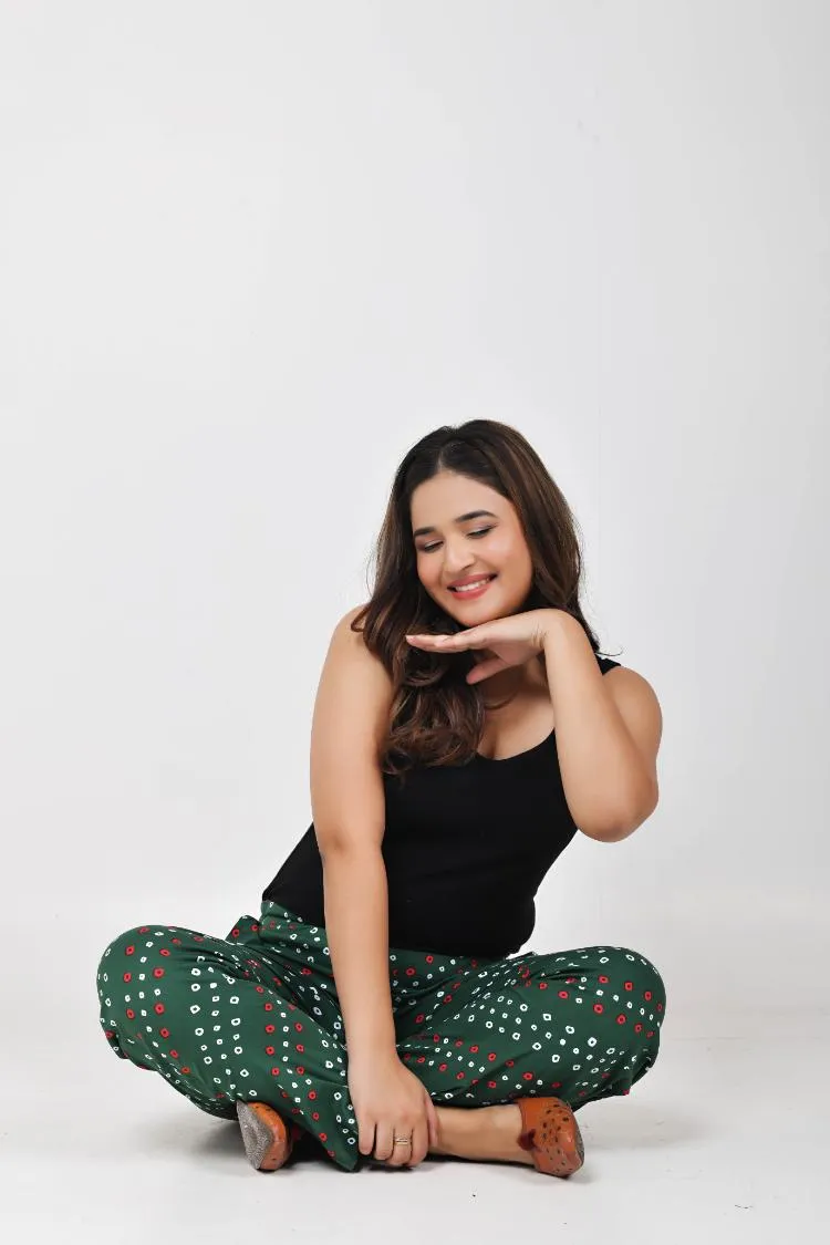 Green Bandhani Lycra Stretch Pants