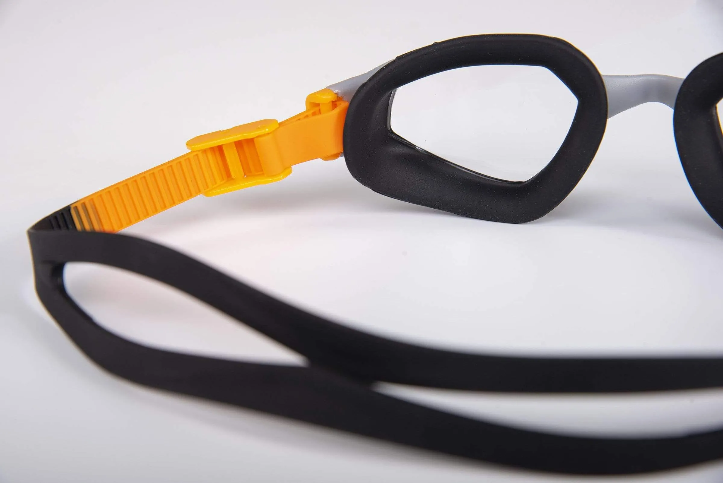 Kisdon Goggle