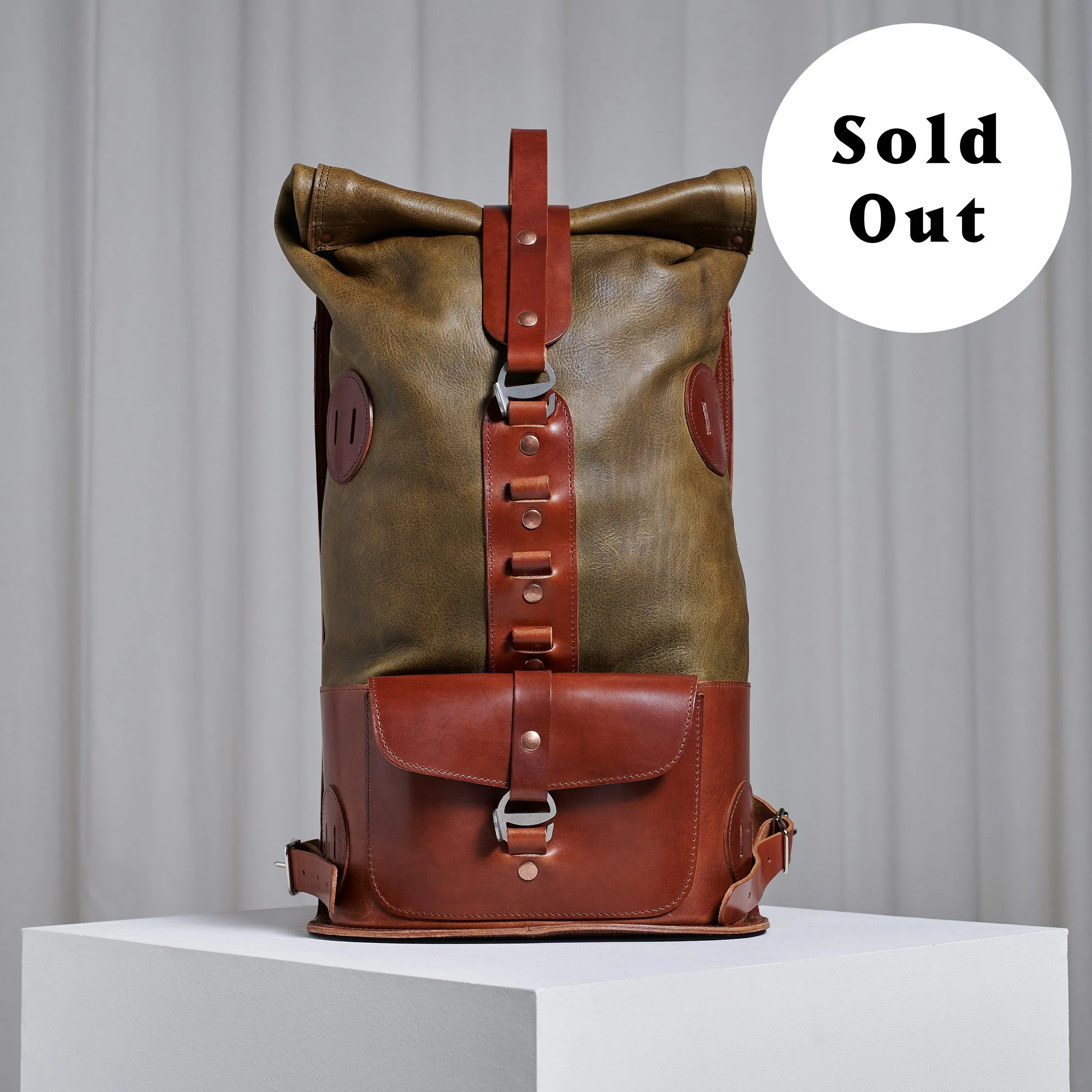 Specials S.03 - MOSS GREEN WHITETAIL FOLD TOP BACKPACK