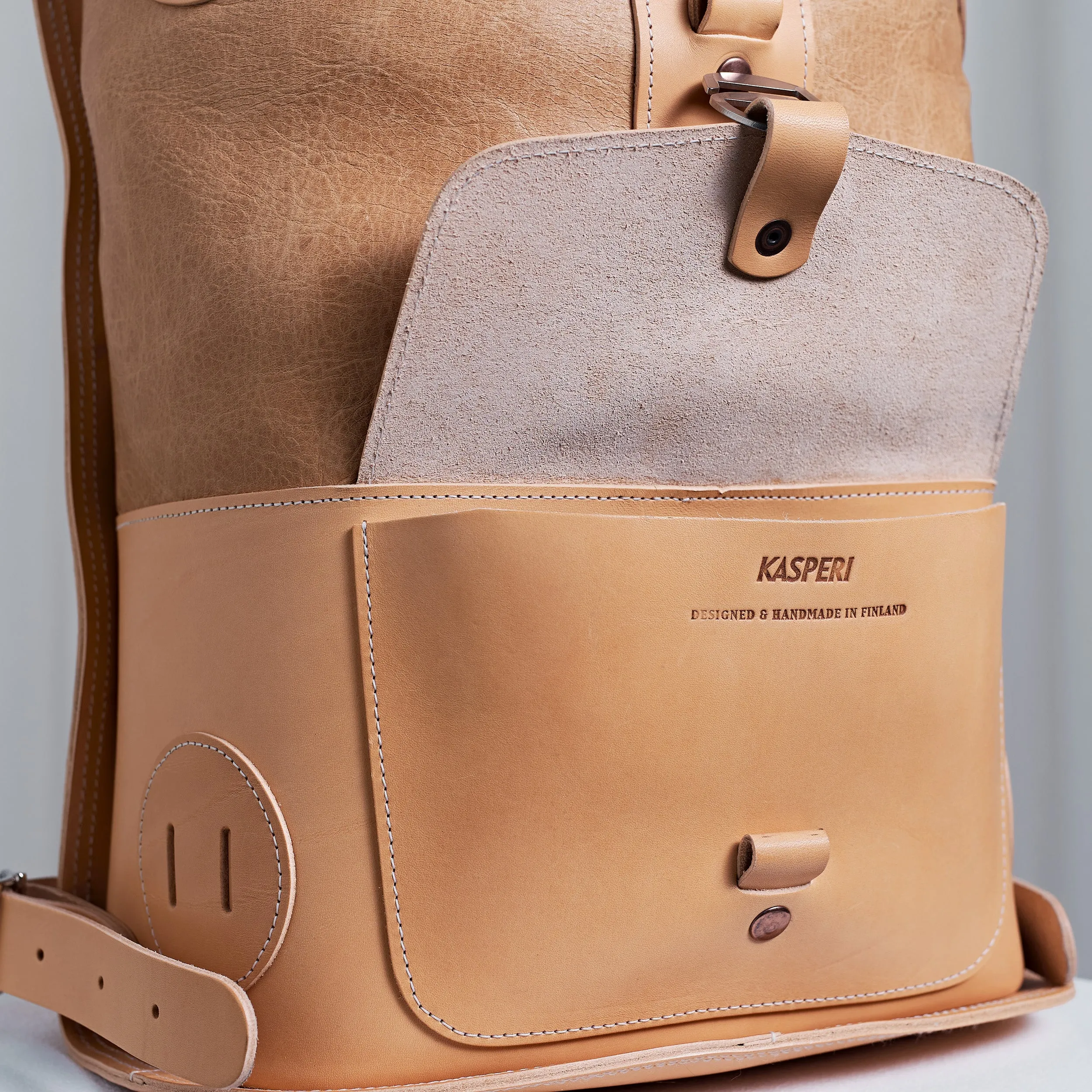 Specials S.04 Fold Top - Natural Whitetail