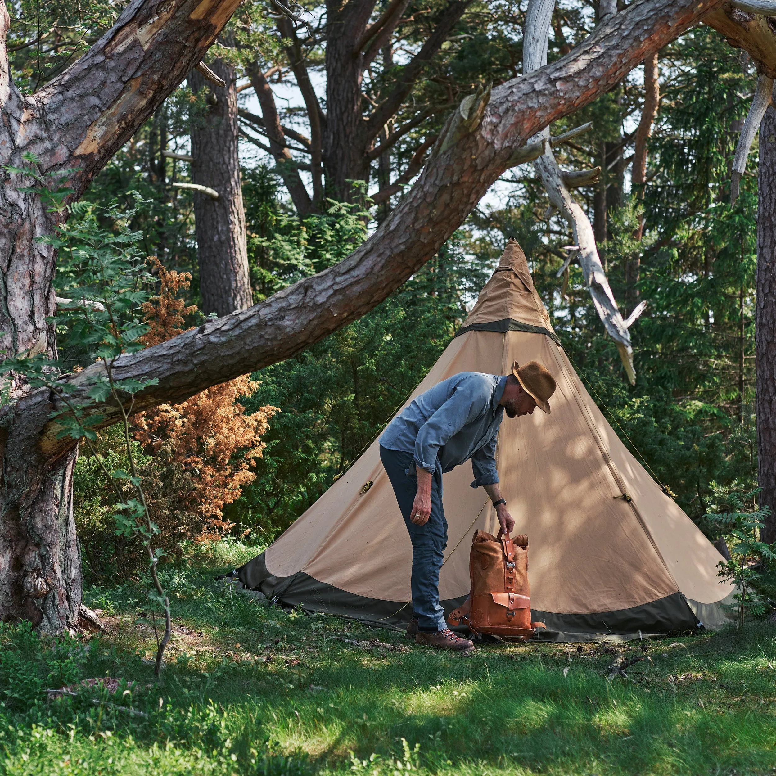 Specials S.04 Fold Top - Natural Whitetail