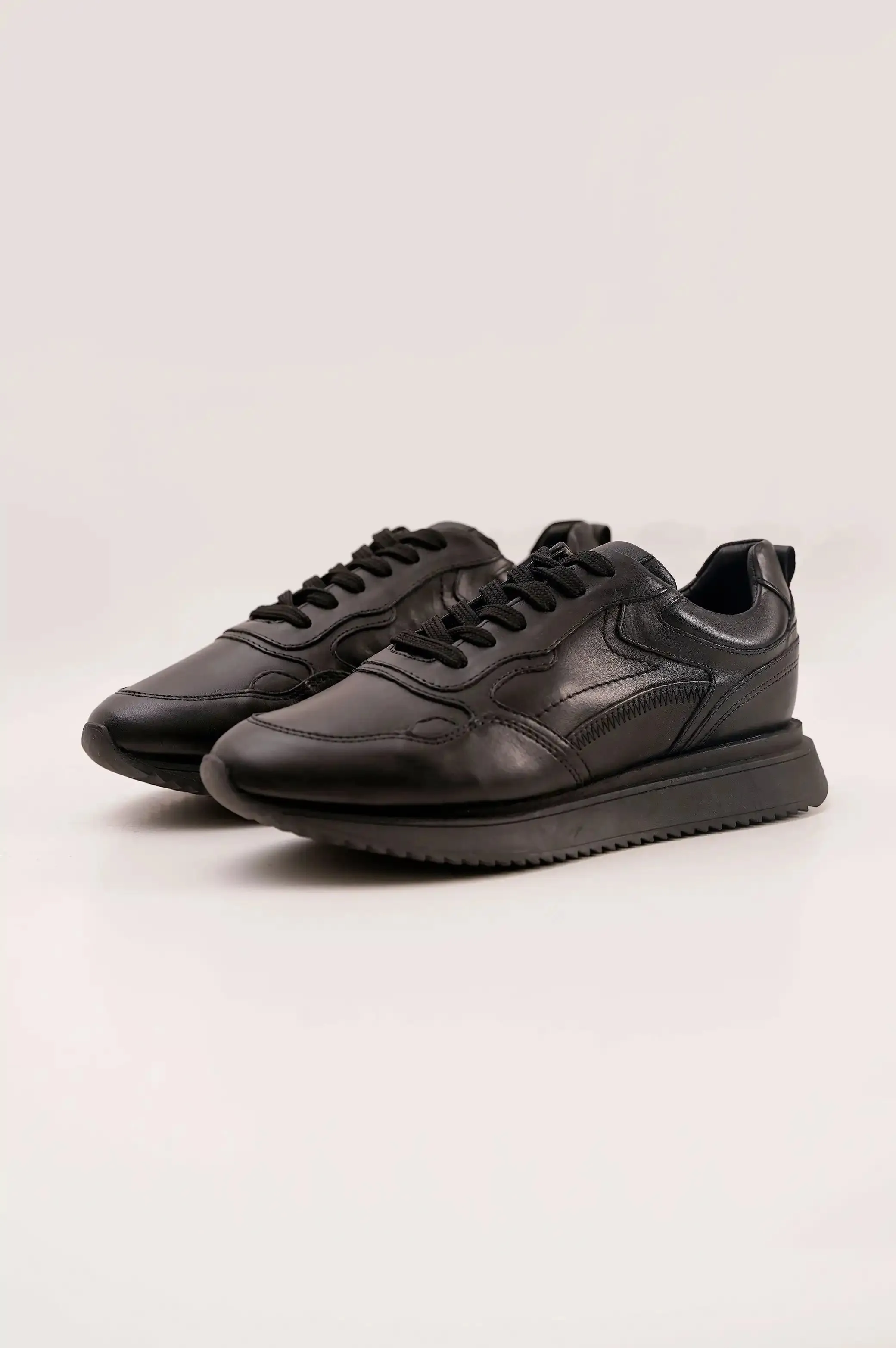 THE LEATHER JOGGER